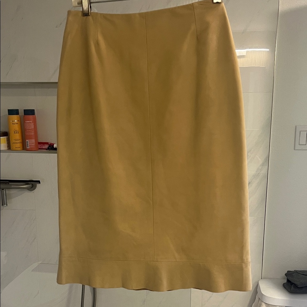 Faconnable Beige Pencil 100% calfskin leather skirt